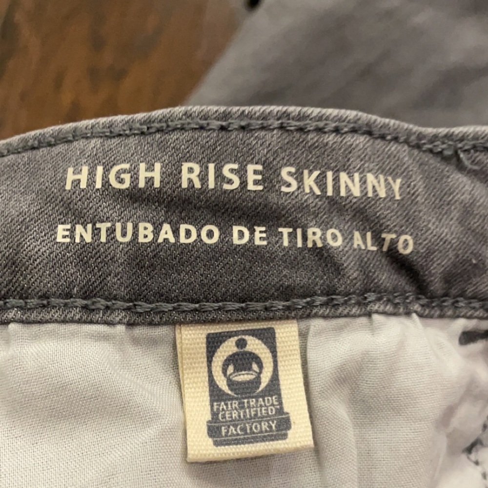 Universal Thread High Rise Skinny Jeans - Picture 3 of 5